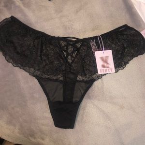 Savage Fenty Lace Thong - NEW